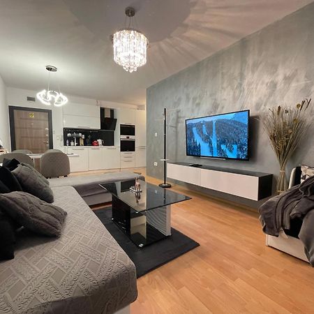 Luxury Apartament In "Sequoia" 2 โบโรเวทส์ ภายนอก รูปภาพ