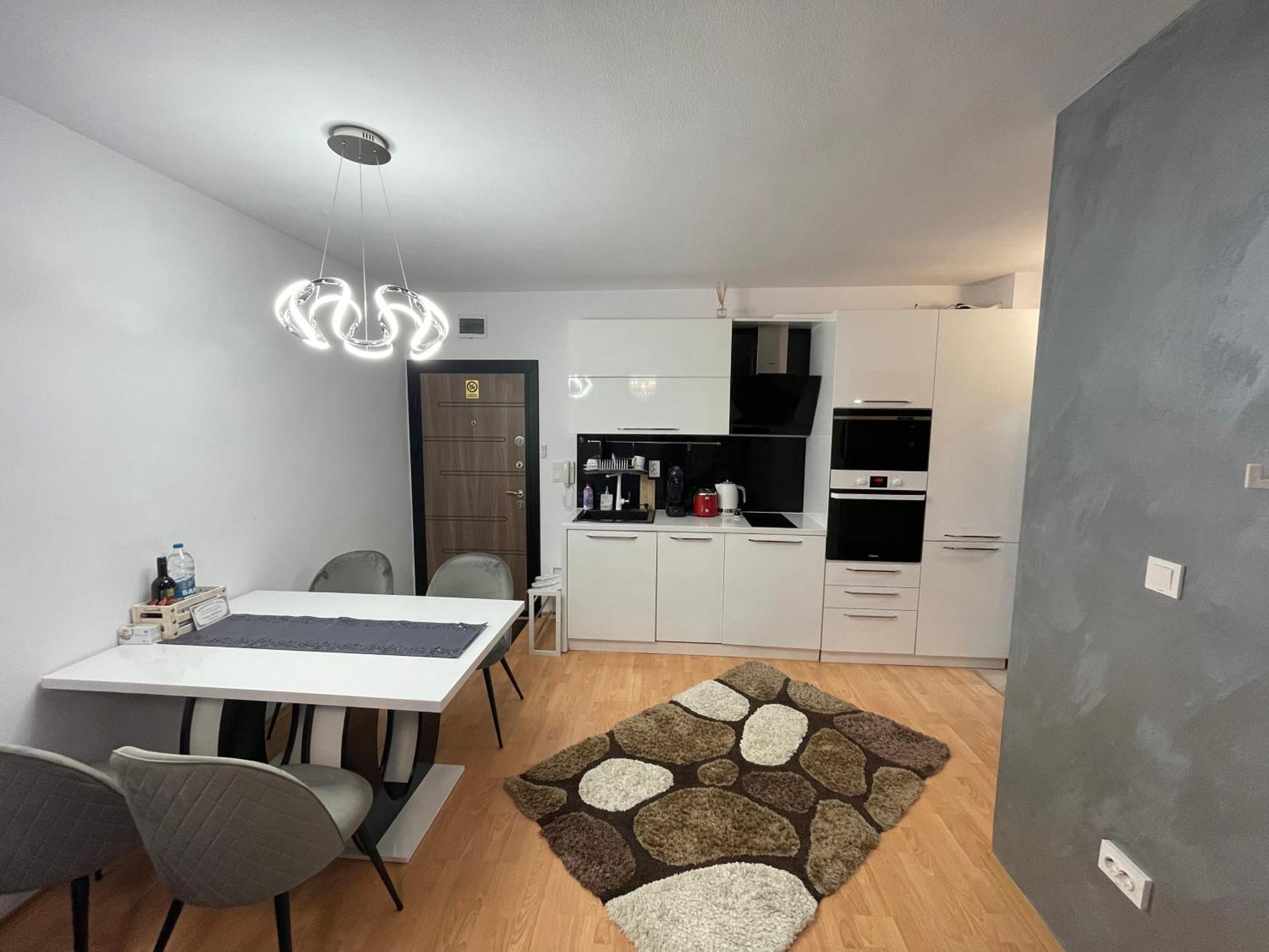Luxury Apartament In "Sequoia" 2 โบโรเวทส์ ภายนอก รูปภาพ
